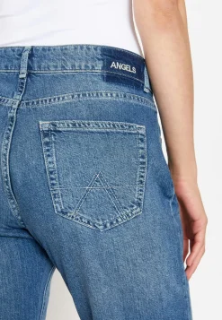 Boyfriend jeans in relaxed fit