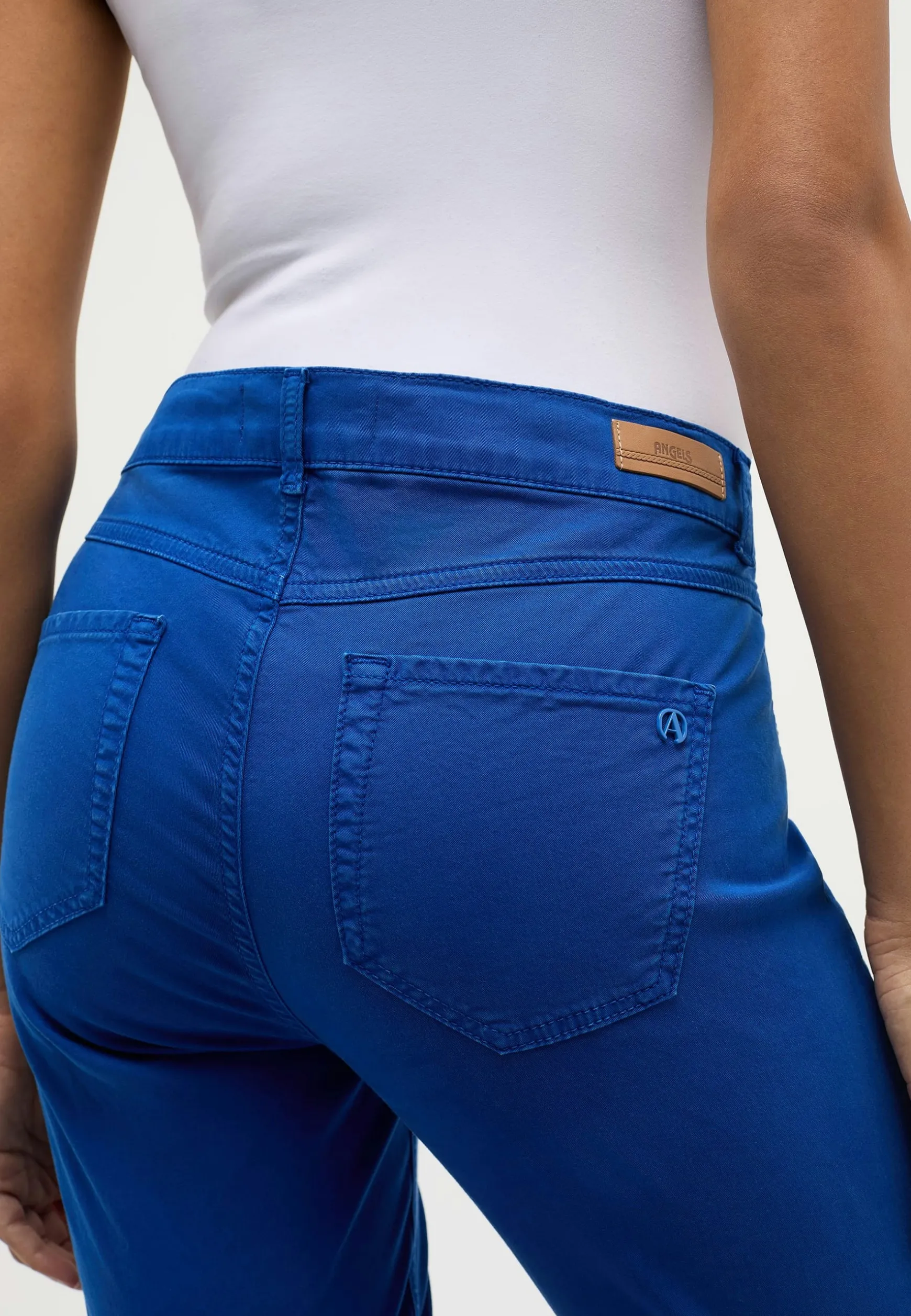 Jeans Cici with coloured denim
