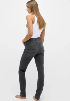 Jeans Cici with used wash