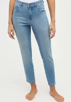 Jeans Ornella with distressed wash
