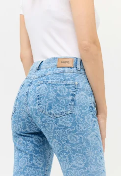 Jeans Ornella with floral pattern