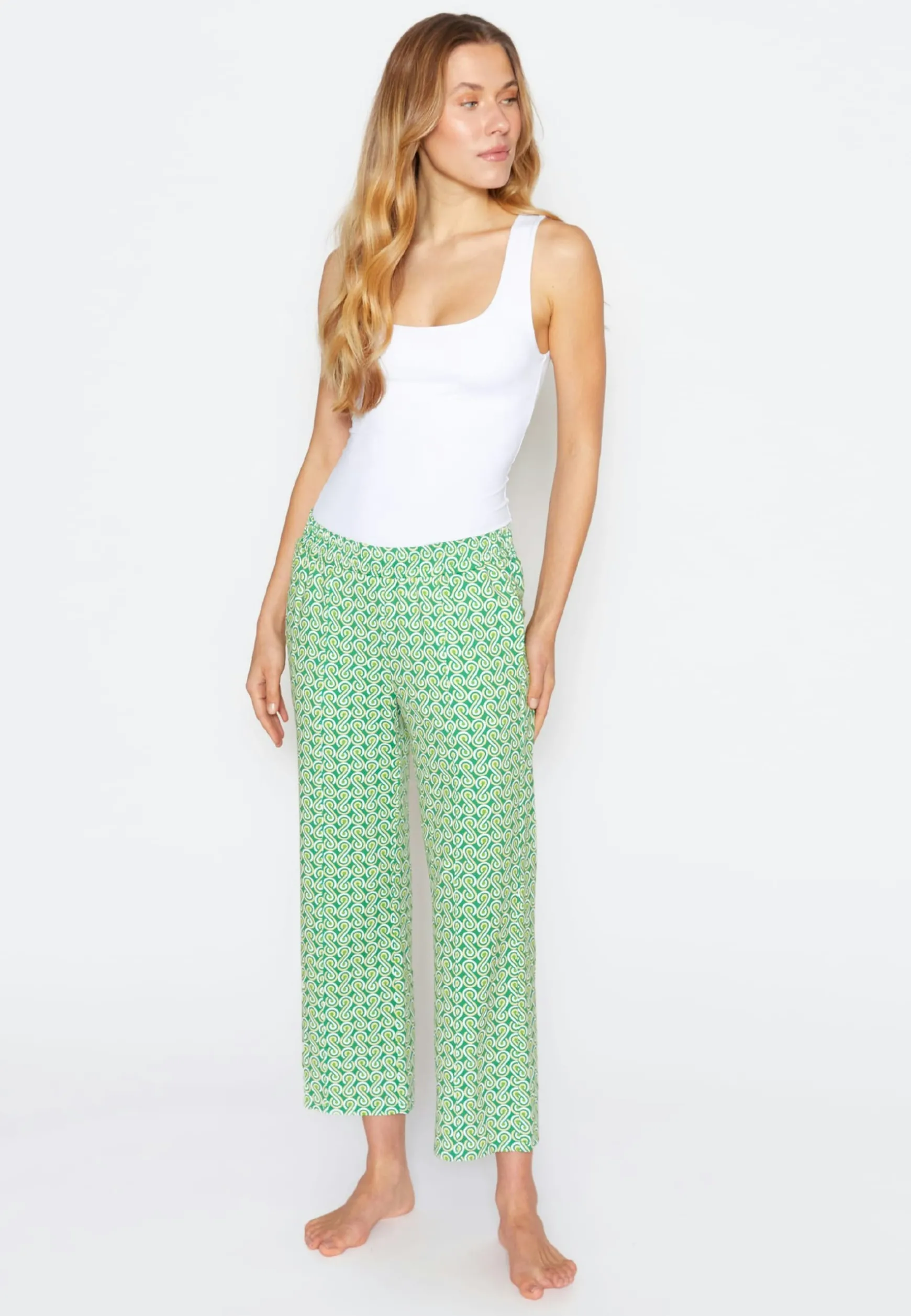 Pants Jogger Culotte with 70s print