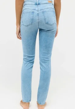 Push-Up Skinny Jeans