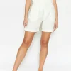 Shorts Mia with gathered waistband