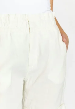 Shorts Mia with gathered waistband