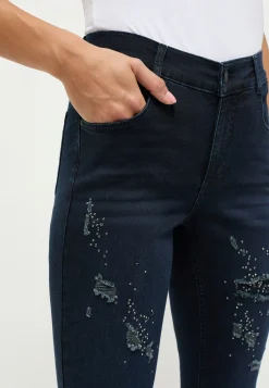 Skinny jeans destroyed