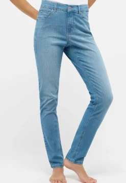 Skinny jeans with organic cotton