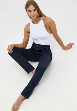 Skinny jeans with organic cotton