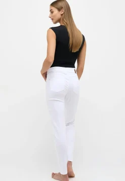Skinny jeans with organic cotton