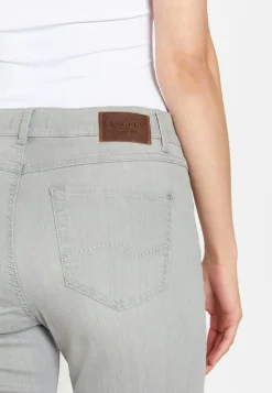 Skinny jeans with organic cotton