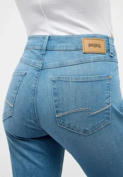 Skinny jeans with organic cotton