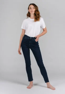 Skinny Jeans with sporty denim