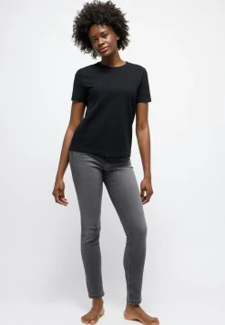 Skinny jeans with used wash
