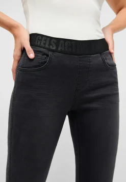 Stretchy Skinny Shape Pants