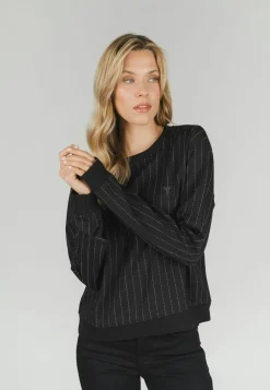 Sweater with fashionable pattern